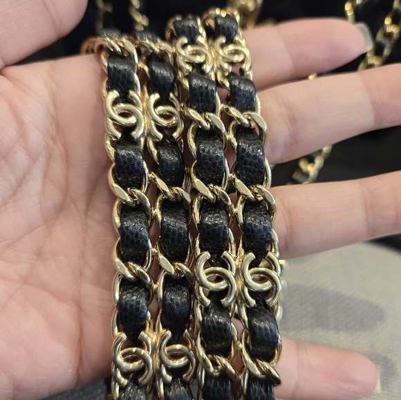 Chanel Coco First mini bag - Picture 3 of 12